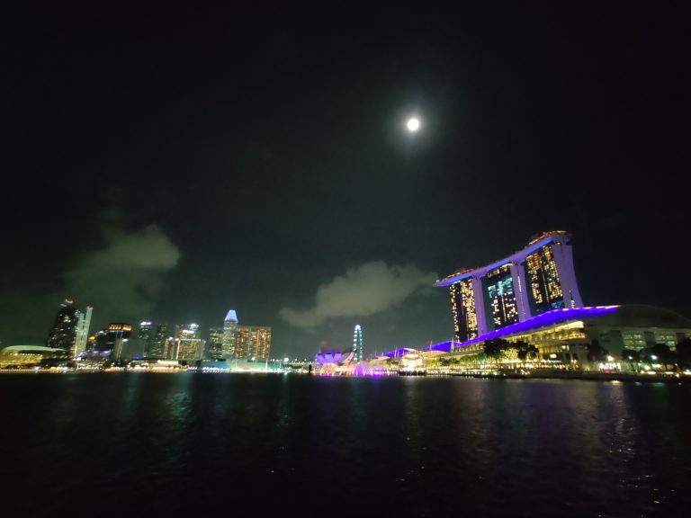 Marina Bay at night